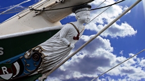 Wallpaper Galionsfigur Rickmer RIckmers